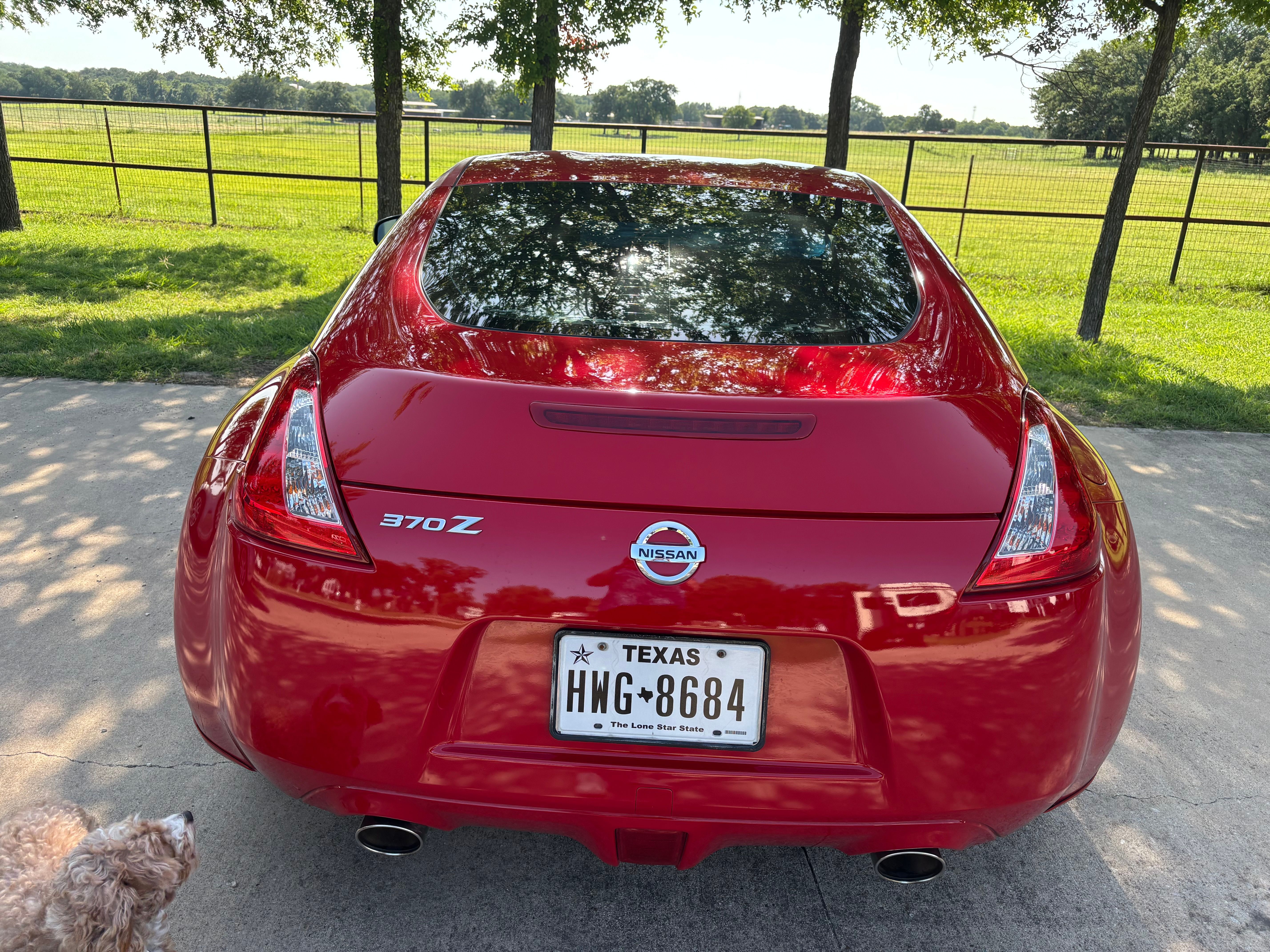 Used 2016 Nissan 370Z Coupe RWD image 4