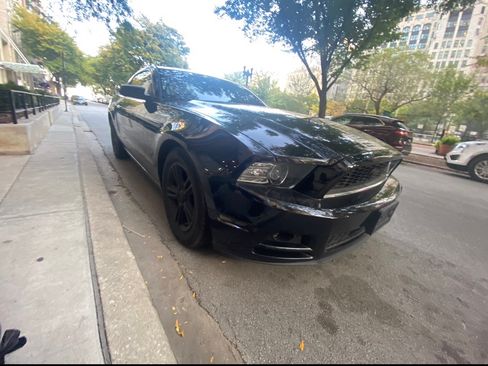 Used 2014 Ford Mustang Coupe w/ Equipment Group 102A image 6