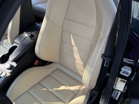 Used 2010 Mercedes-Benz C 63 AMG Sedan image 26