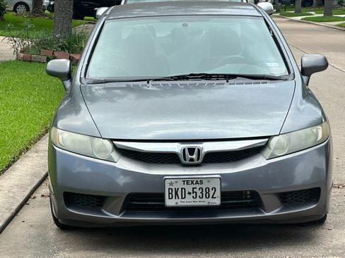 Used 2010 Honda Civic LX-S image 2