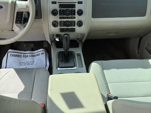 Used 2012 Ford Escape XLT FWD image 12