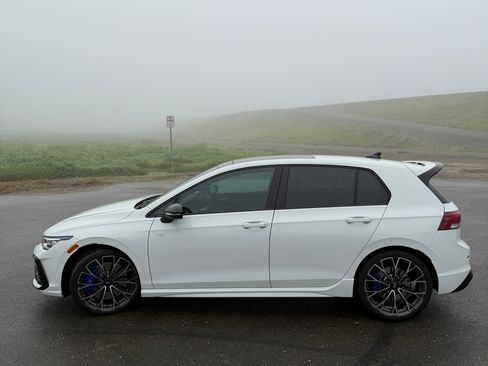 Used 2025 Volkswagen Golf image 5