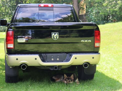 Used 2012 RAM 1500 Laramie Longhorn w/ Protection Group AWD/4WD image 10