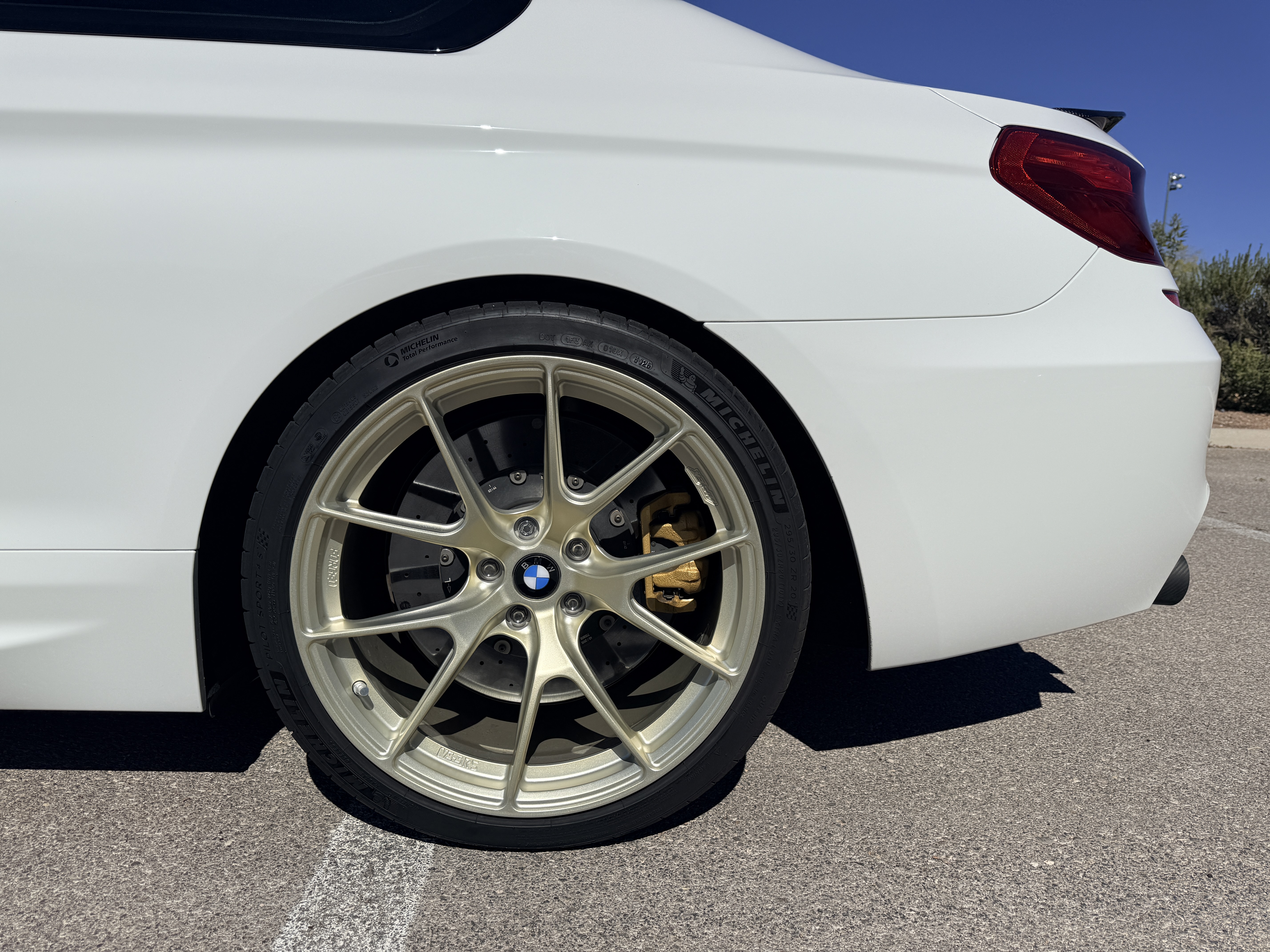 Used 2016 BMW M6 Coupe RWD image 16
