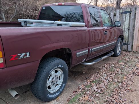Used 2002 Chevrolet Silverado 1500 LS w/ Off-Road Pkg image 10