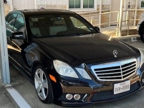 Used 2010 Mercedes-Benz E 350 Sedan image 9