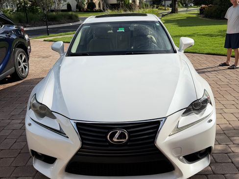 Used 2014 Lexus IS 250 AWD w/ Navigation Package image 1