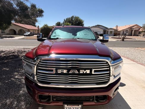 Used 2023 RAM 2500 Laramie AWD/4WD image 10