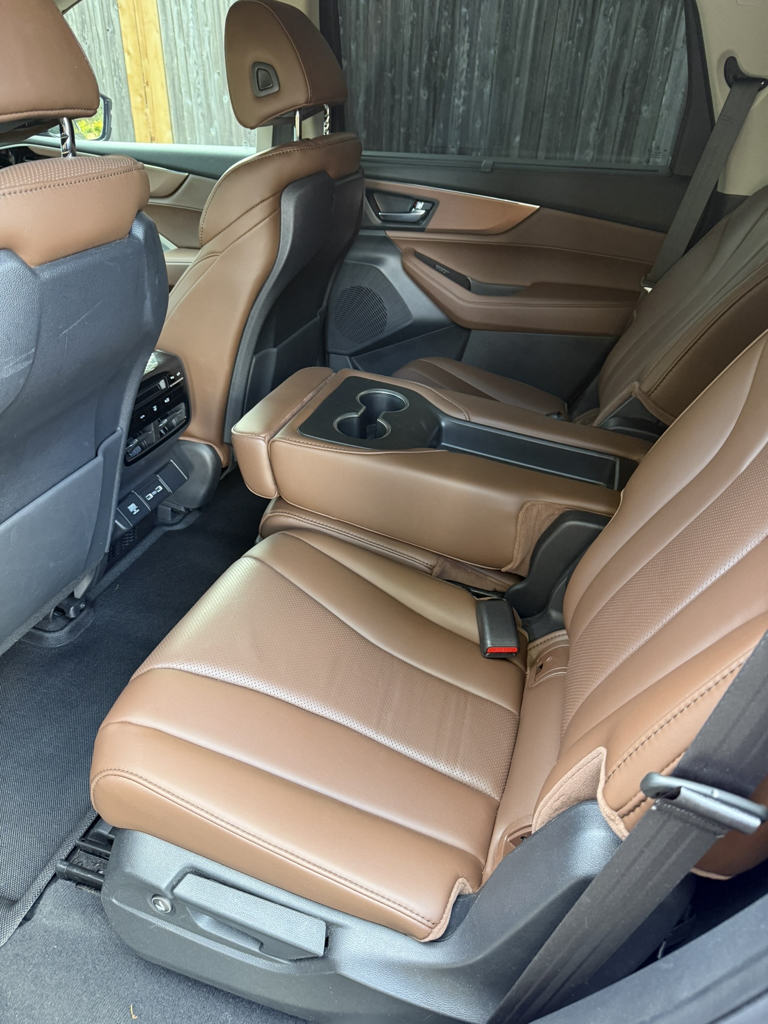 Used 2024 Acura MDX w/ Technology Package AWD/4WD image 11