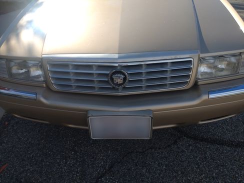 Used 1998 Cadillac Eldorado image 11