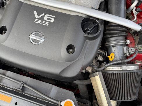 Used 2004 Nissan 350Z Touring image 13