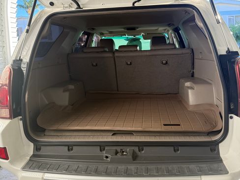 Used 2004 Toyota 4Runner Limited image 16