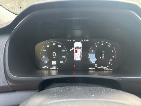 Used 2020 Volvo XC90 T6 Momentum AWD/4WD image 14