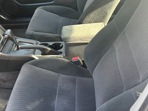 Used 2004 Honda Accord LX image 6