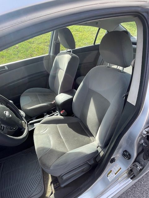 Used 2011 Nissan Sentra 2.0 SR w/ Convenience Pkg FWD image 8