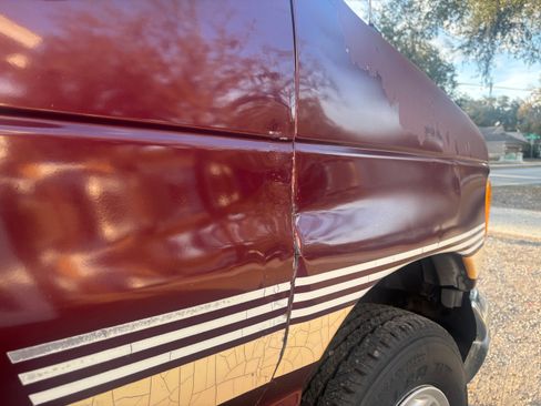 Used 2004 Ford E-350 and Econoline 350 XL image 6