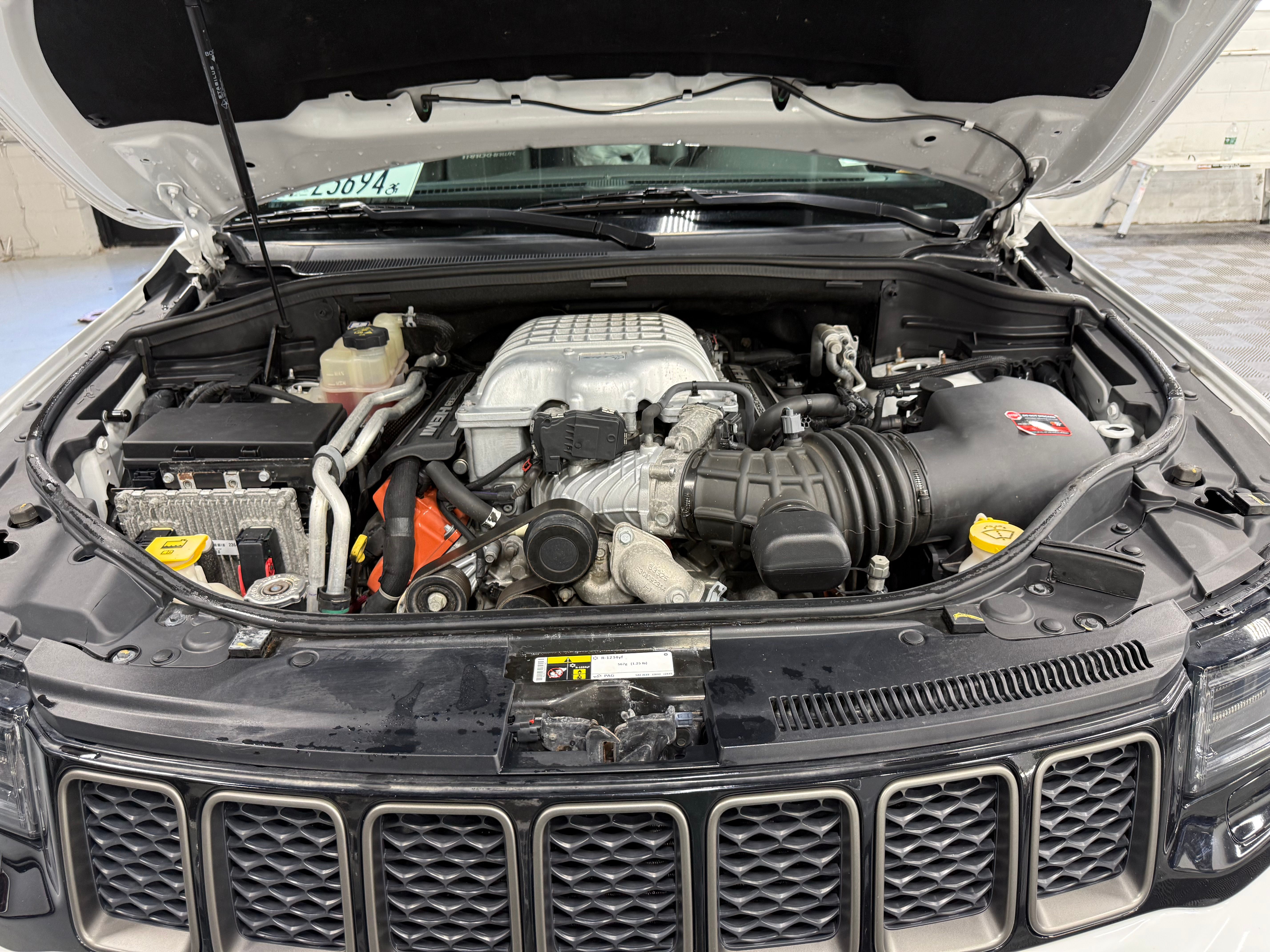 Used 2020 Jeep Grand Cherokee Trackhawk AWD/4WD image 29