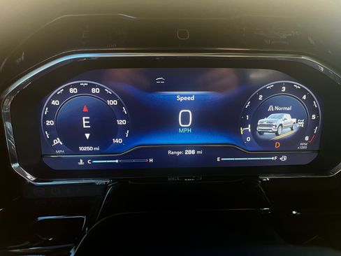 Used 2024 Chevrolet Silverado 1500 RST w/ RST All Star Premium Package image 15