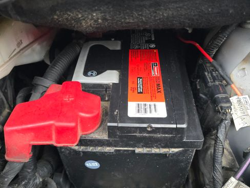 Used 2017 Ford Edge Titanium w/ Equipment Group 302A image 21