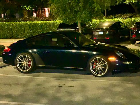 Used 2006 Porsche 911 Carrera S image 8