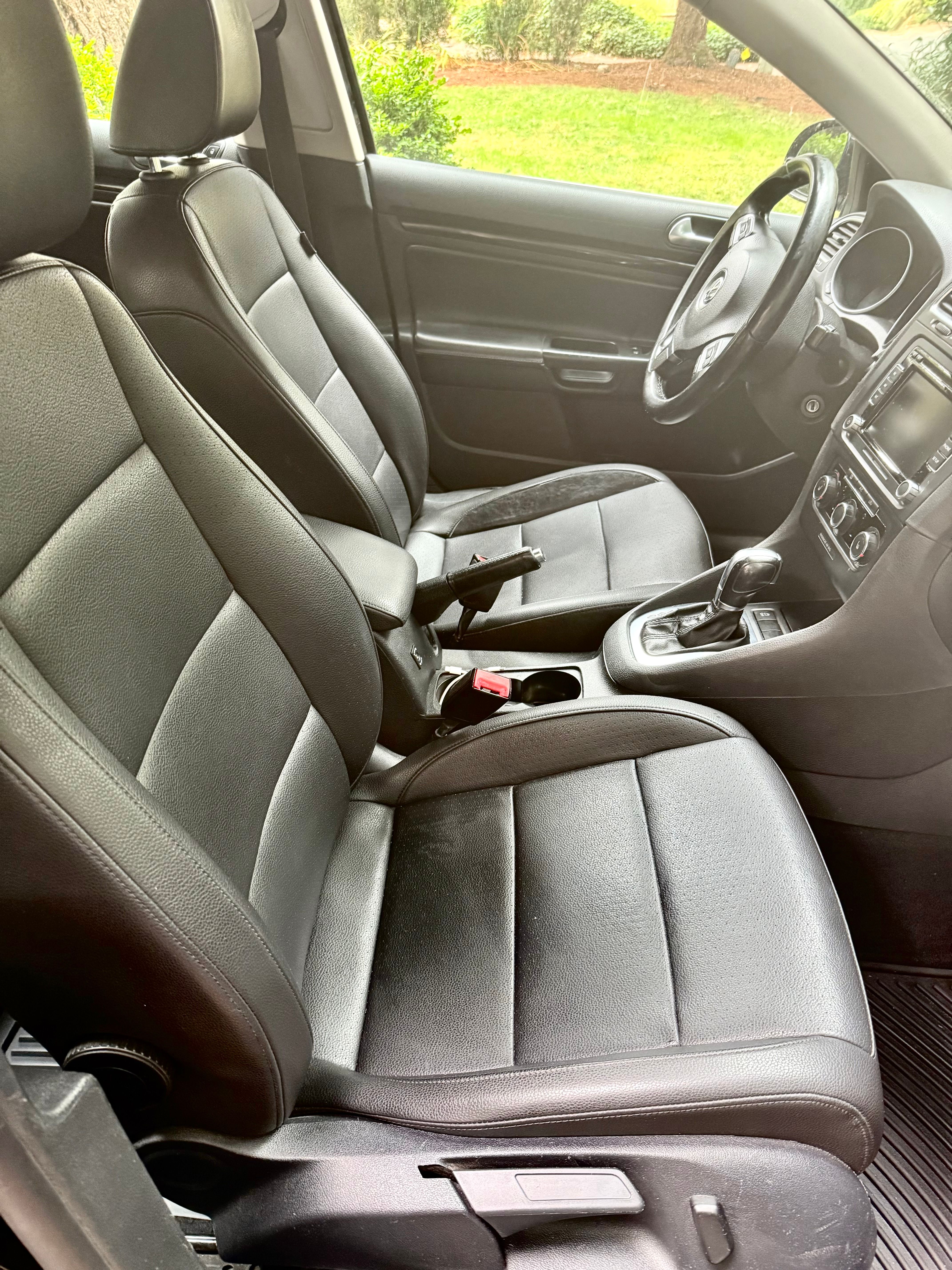 Used 2013 Volkswagen Jetta SE FWD image 14