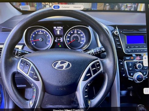 Used 2014 Hyundai Elantra GT FWD image 9