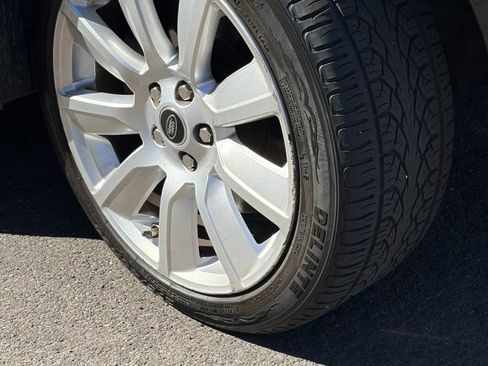 Used 2013 Land Rover Range Rover Sport HSE LUX w/ Luxury Interior Pkg image 11