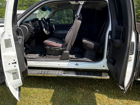 Used 2011 Chevrolet Silverado 3500 LT w/ Interior Plus Package AWD/4WD image 28