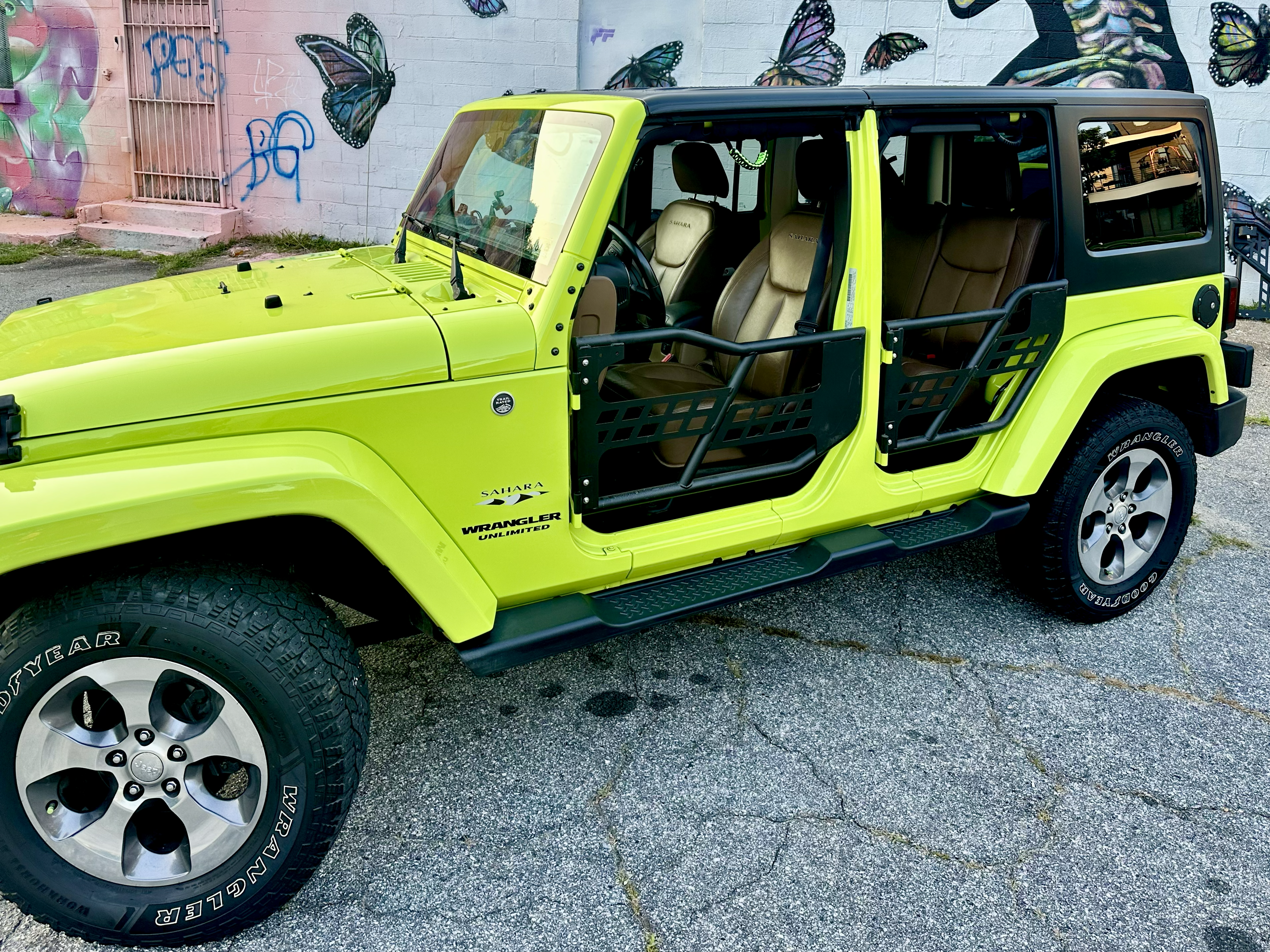 Used 2016 Jeep Wrangler Unlimited Sahara w/ Trailer Tow Group AWD/4WD image 12