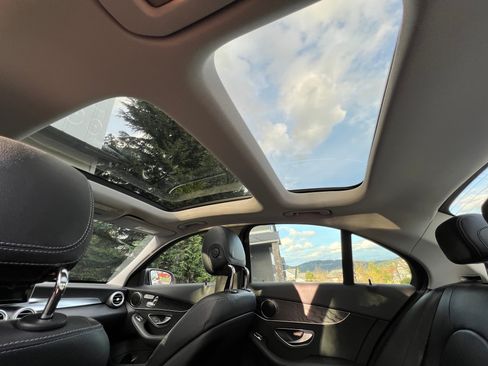 Used 2017 Mercedes-Benz C 300 Sedan image 12