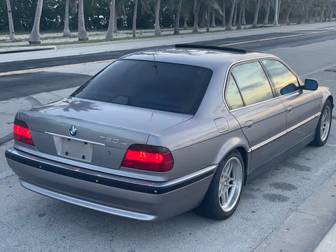 Used 1999 BMW 750iL image 21
