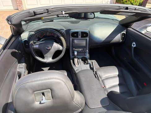 Used 2007 Chevrolet Corvette Convertible 2D w/ Preferred Equipment Group image 8