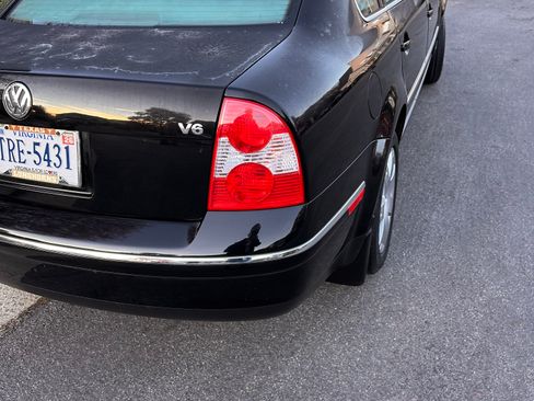 Used 2001 Volkswagen Passat GLX image 6