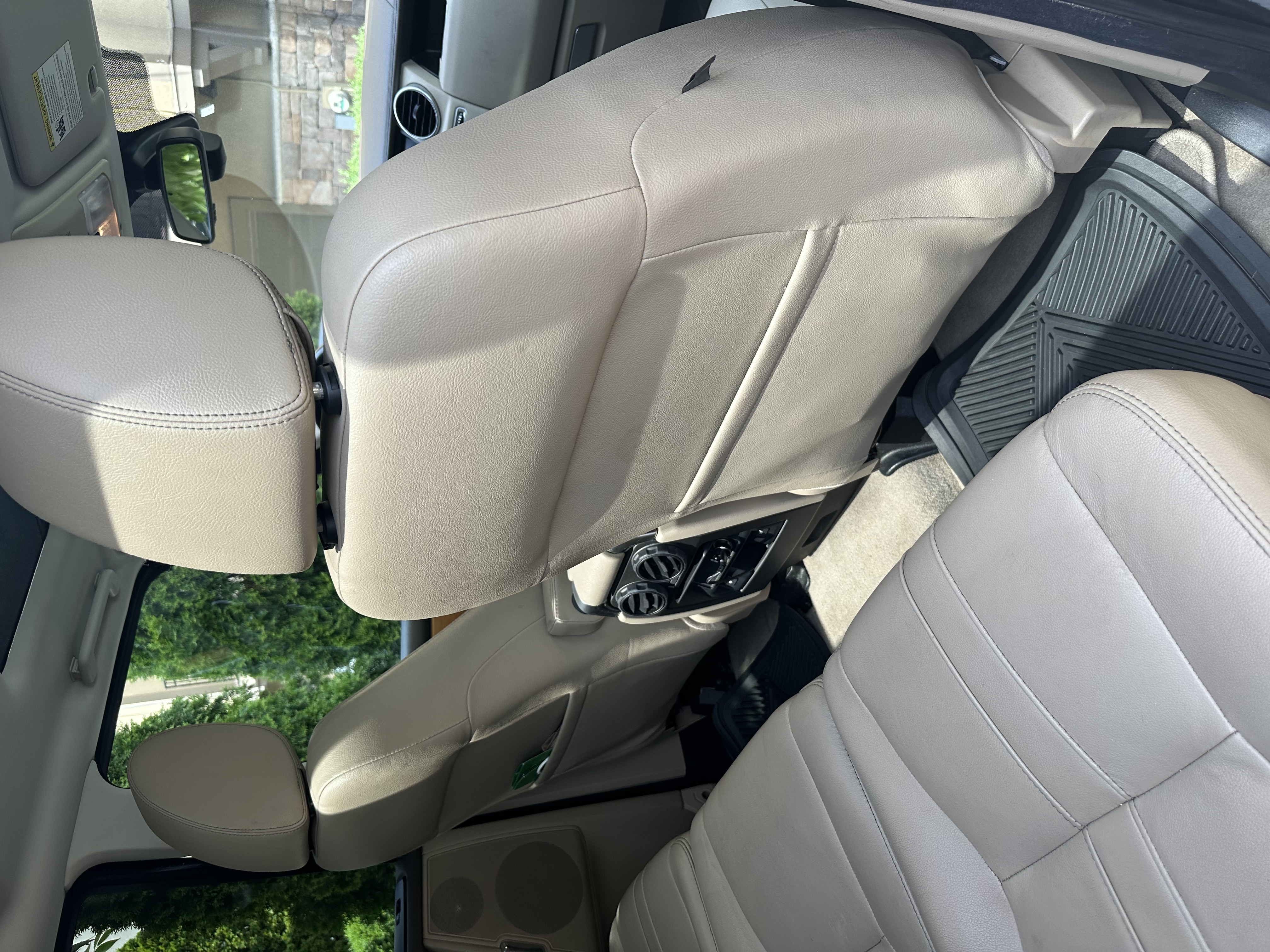 Used 2013 Land Rover LR4 HSE AWD/4WD image 21