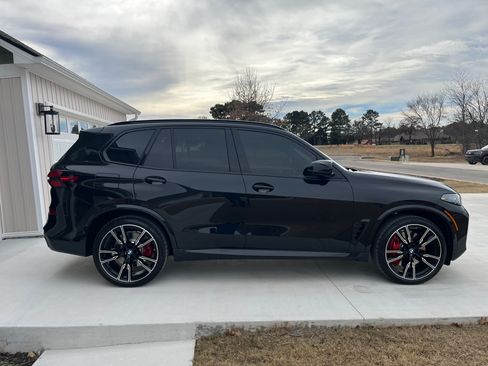 Used 2026 BMW X5 M60i image 1