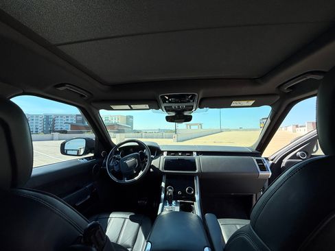 Used 2019 Land Rover Range Rover Sport Supercharged image 4
