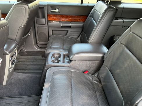 Used 2010 Ford Flex Limited AWD/4WD image 16