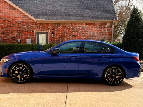 Used 2024 BMW M340i w/ Premium Package image 11