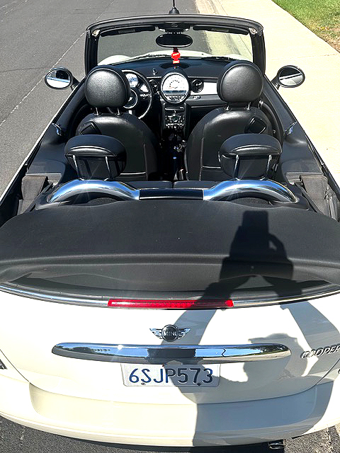 Used 2011 MINI Cooper Convertible FWD image 5
