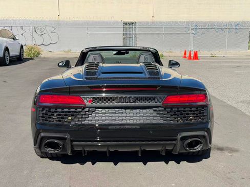 Used 2020 Audi R8 V10 performance image 5