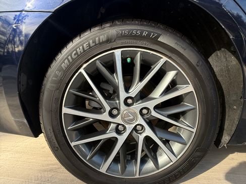 Used 2018 Lexus ES 350 image 8