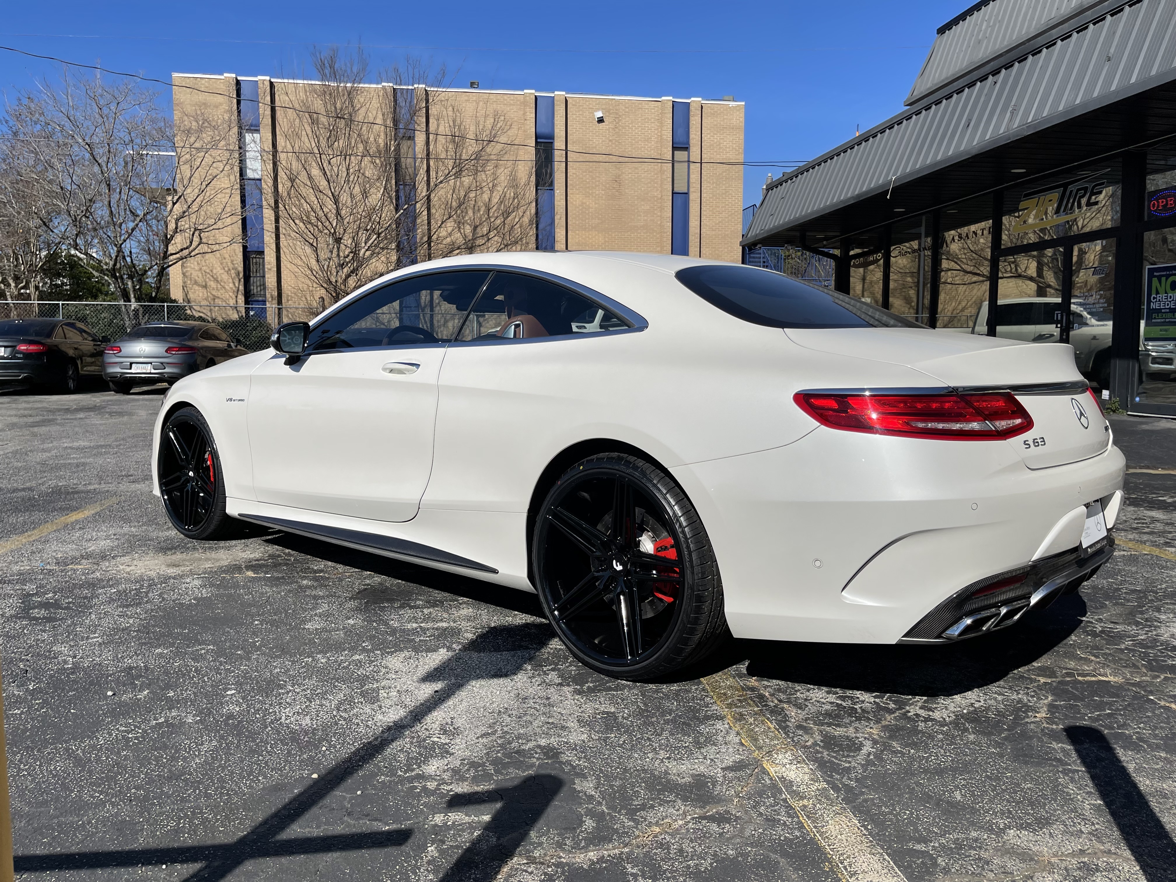Used 2015 Mercedes-Benz S 63 AMG 4MATIC Coupe image 17