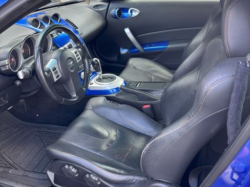 Used 2007 Nissan 350Z Touring image 6