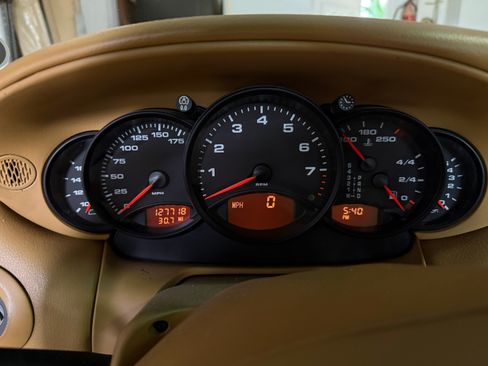 Used 2001 Porsche 911 GT3 RS image 9