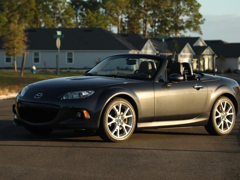Used 2014 MAZDA MX-5 Miata Grand Touring image 5