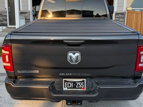 Used 2024 RAM 2500 Laramie AWD/4WD image 13