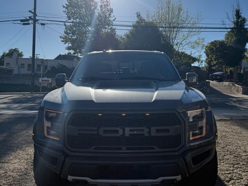 Used 2018 Ford F150 Raptor w/ Equipment Group 802A Luxury image 14