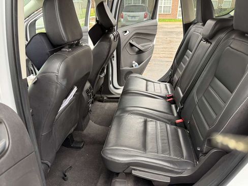 Used 2018 Ford Escape SEL image 13