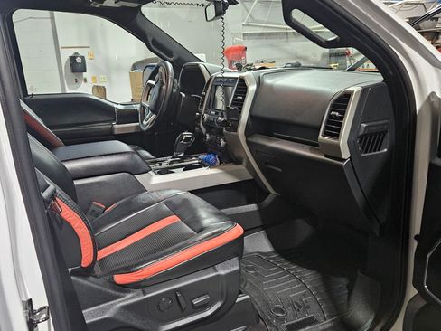 Used 2019 Ford F150 Lariat w/ Equipment Group 502A Luxury image 5