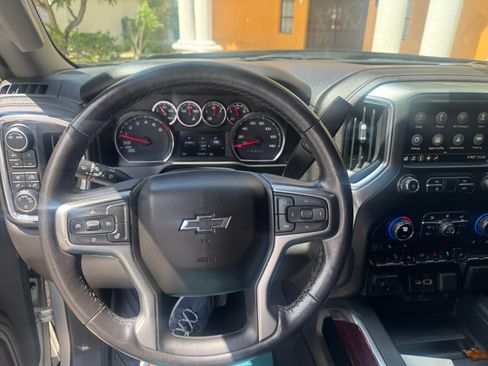 Used 2020 Chevrolet Silverado 1500 RST AWD/4WD image 8